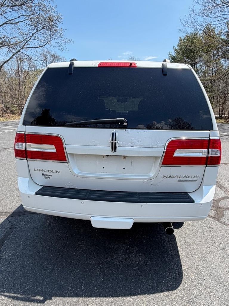 Lincoln Navigator 4WD 2012