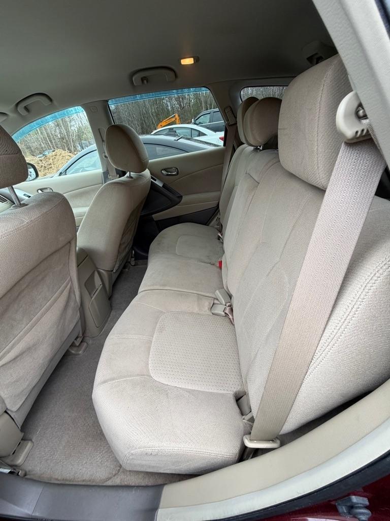 Nissan Murano S AWD 2012