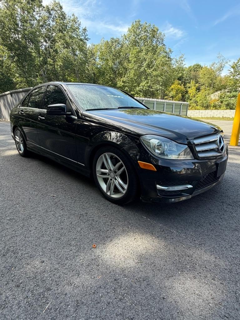 Mercedes-Benz C-Class C300 4MATIC Sport Sedan 2013
