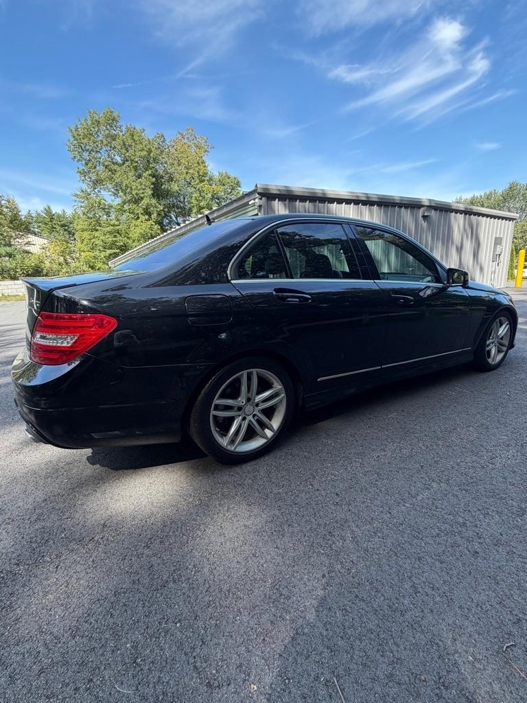 Mercedes-Benz C-Class C300 4MATIC Sport Sedan 2013