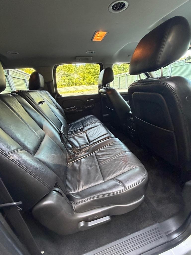 Chevrolet Suburban LTZ 1500 4WD 2013