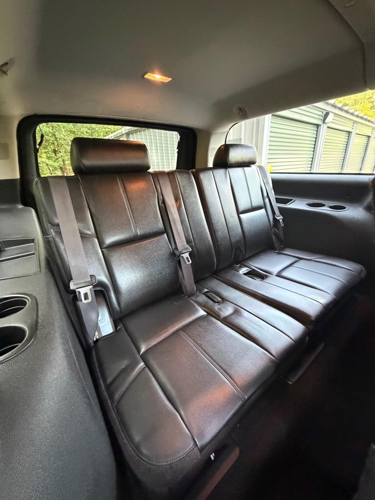 Chevrolet Suburban LTZ 1500 4WD 2013