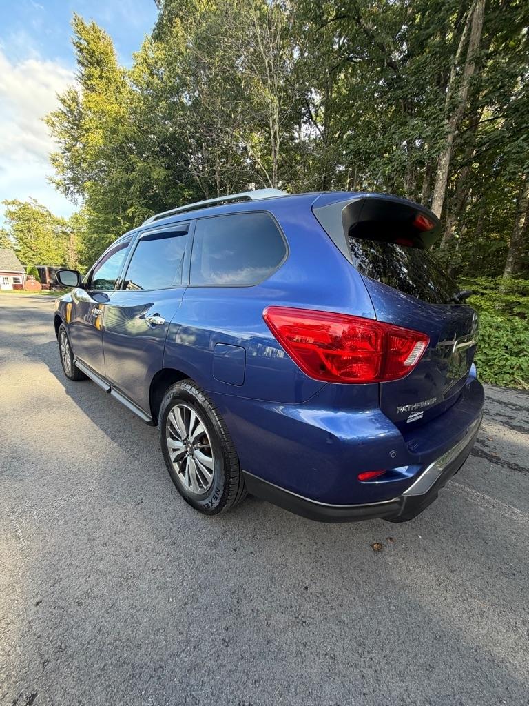 Nissan Pathfinder S 4WD 2019