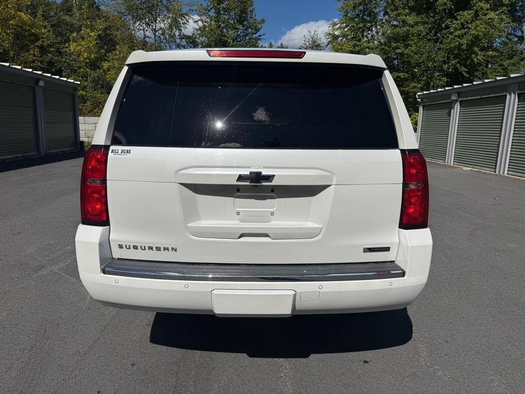 Chevrolet Suburban Premier 4WD 2017