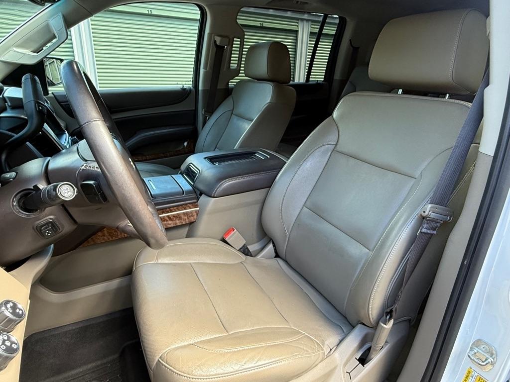 Chevrolet Suburban Premier 4WD 2017