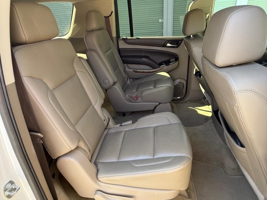 Chevrolet Suburban Premier 4WD 2017