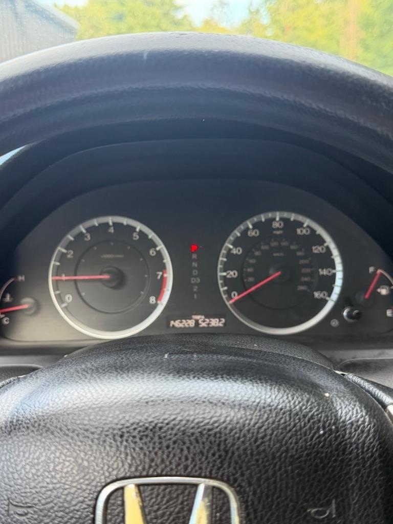 Honda Accord LX-P Sedan AT 2011