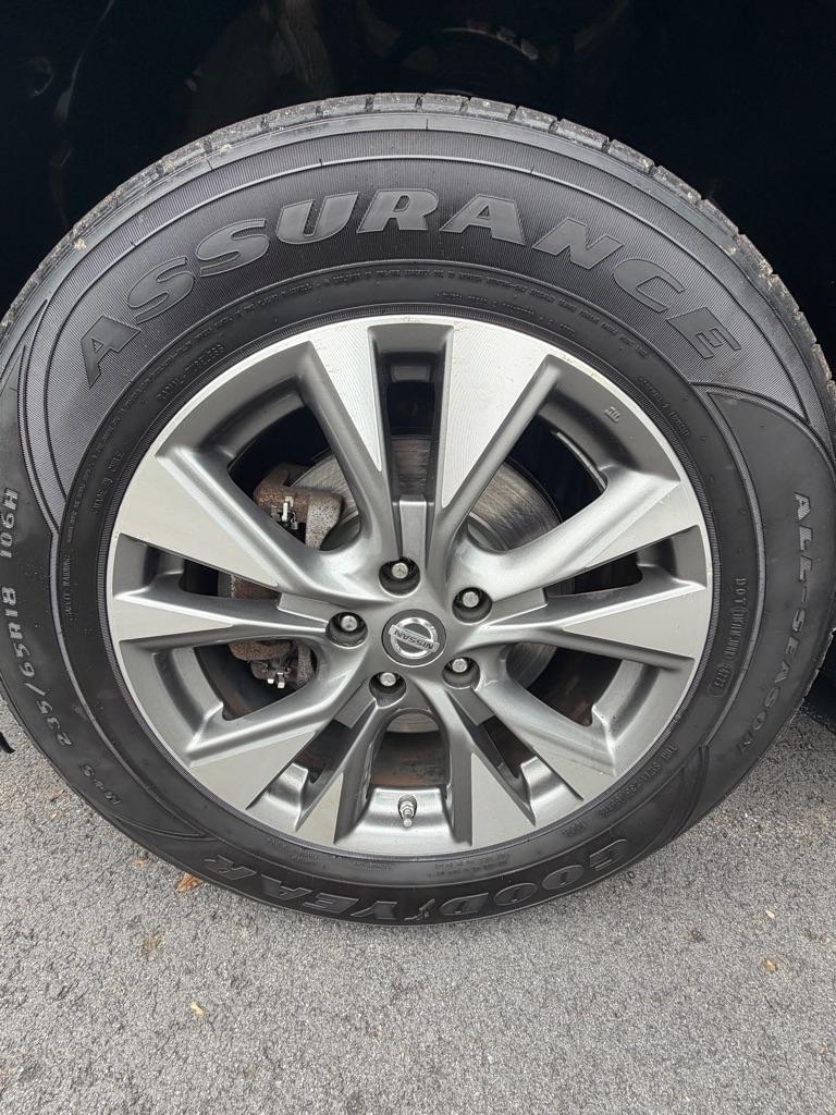 Nissan Murano S AWD 2015