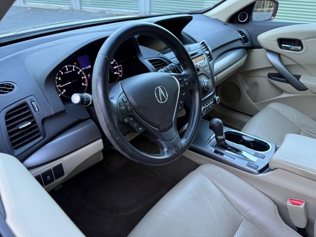 Acura RDX 6-Spd AT AWD w/ Technology Package 2013
