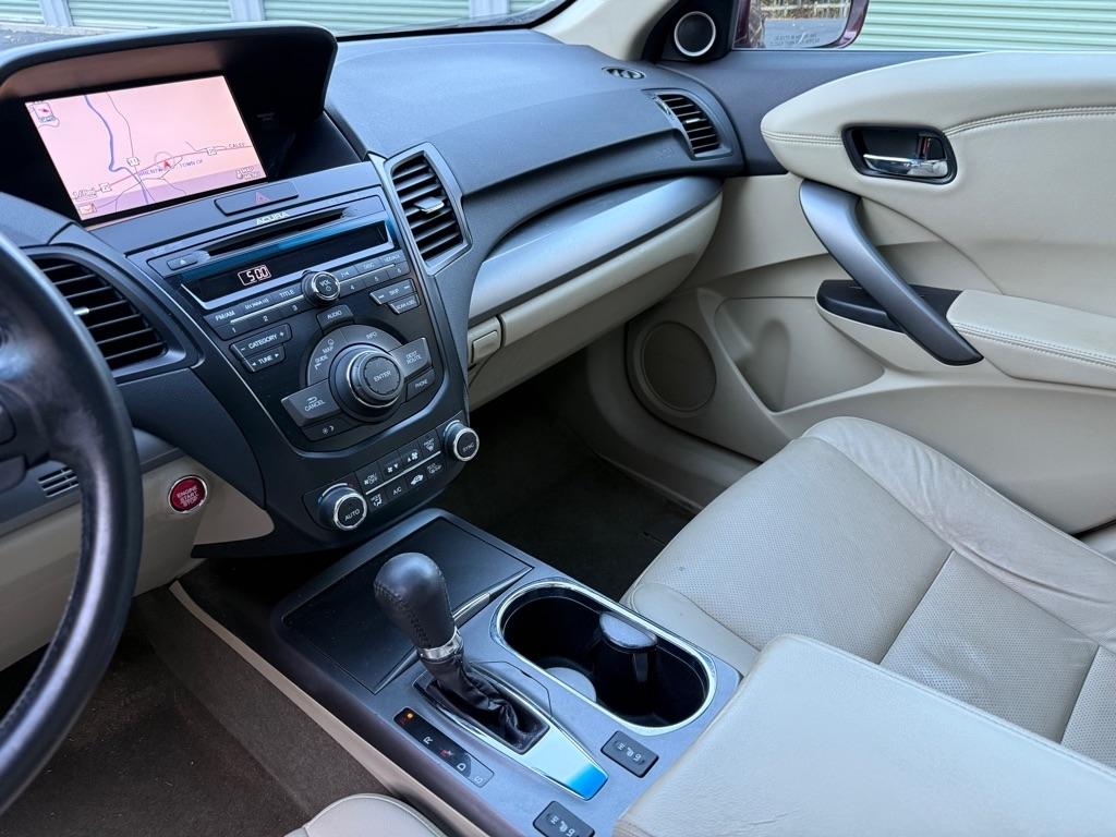 Acura RDX 6-Spd AT AWD w/ Technology Package 2013