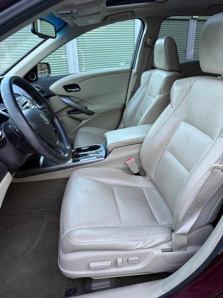 Acura RDX 6-Spd AT AWD w/ Technology Package 2013