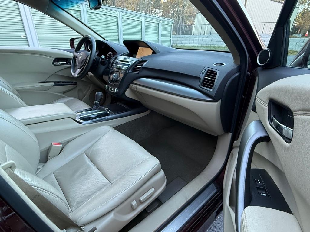 Acura RDX 6-Spd AT AWD w/ Technology Package 2013