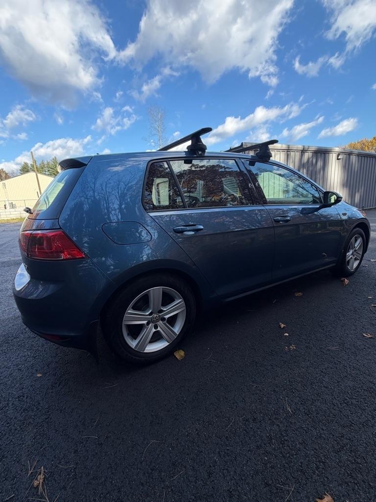 Volkswagen Golf TSI S 5M 2017