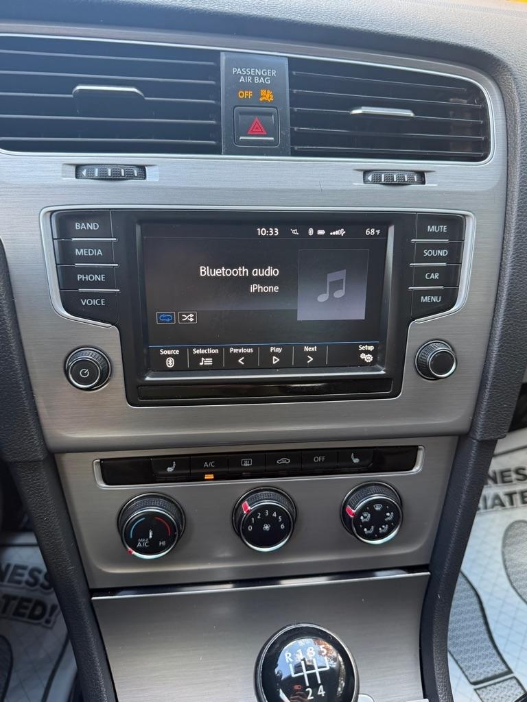 Volkswagen Golf TSI S 5M 2017