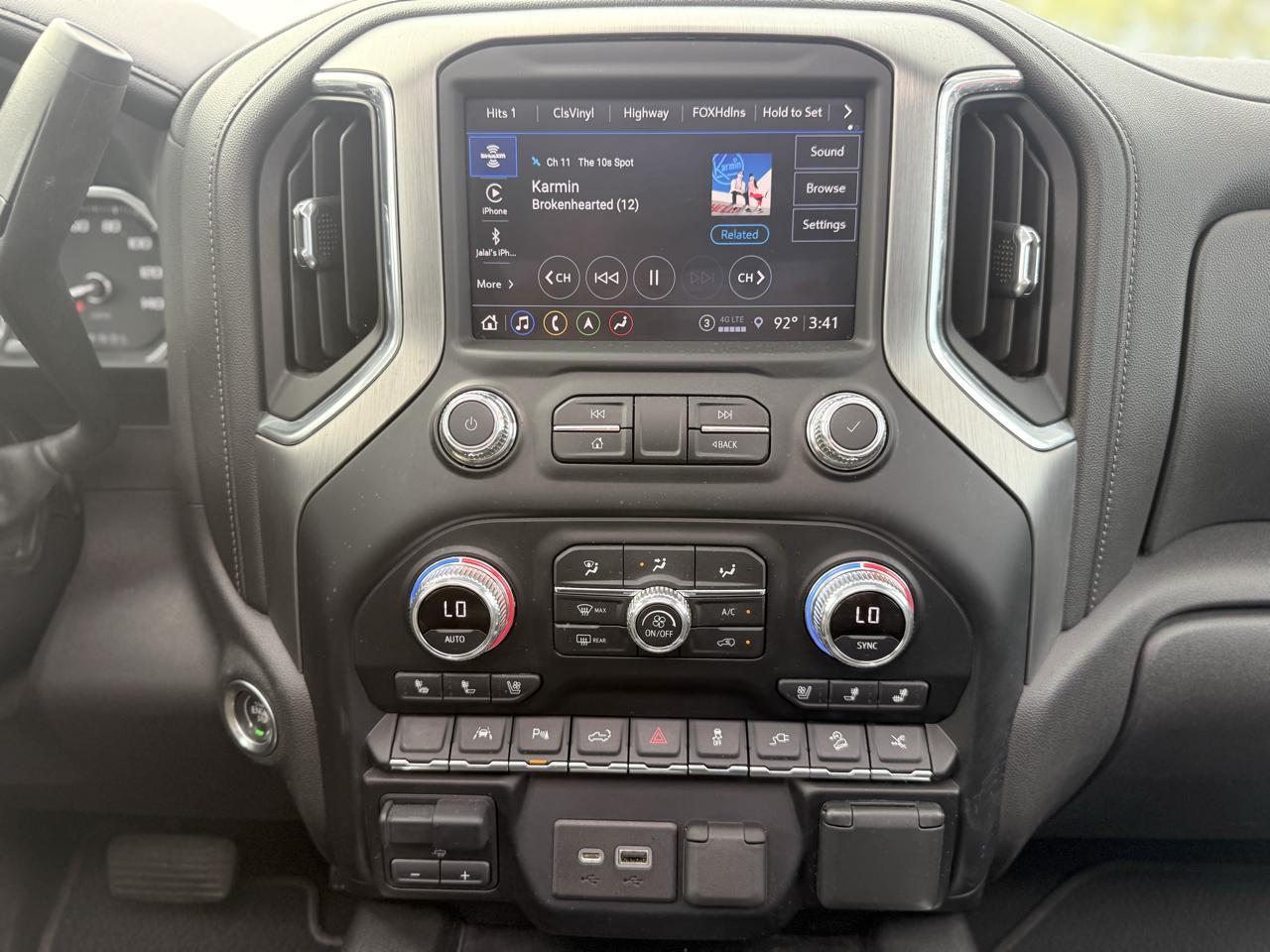 GMC Sierra Denali AWD Crew Cab 143.5" 2022