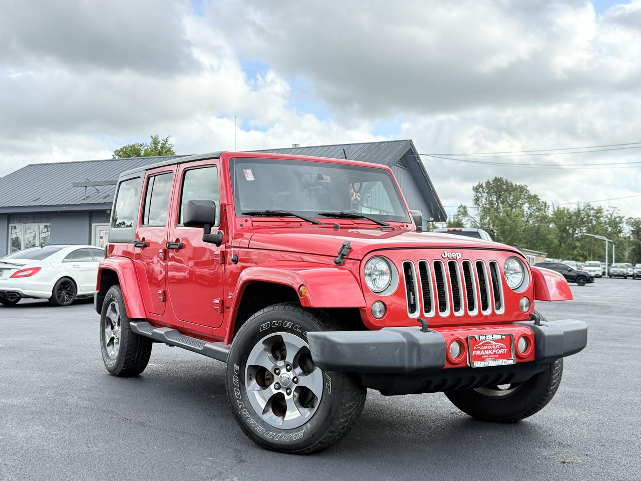 2016 Jeep Wrangler Unlimited 4WD 4dr Sahara