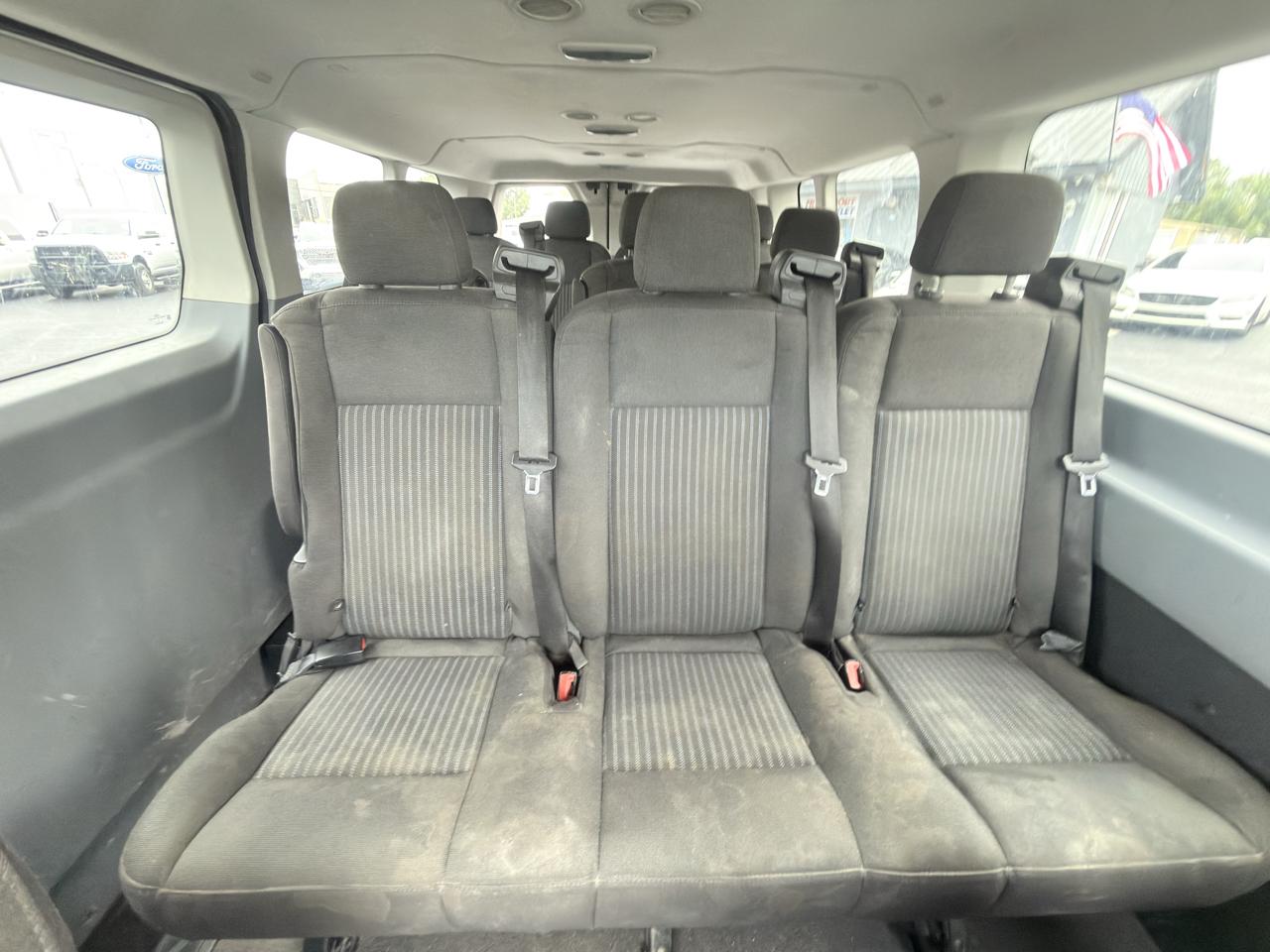 Ford Transit Wagon T-350 148" Low Roof XLT Sliding RH Dr 2017