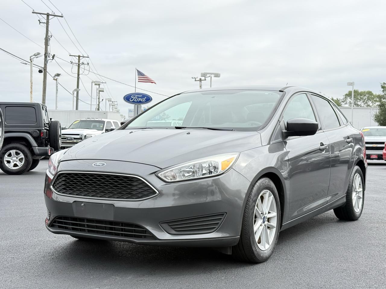 Ford Focus SE Sedan 2018