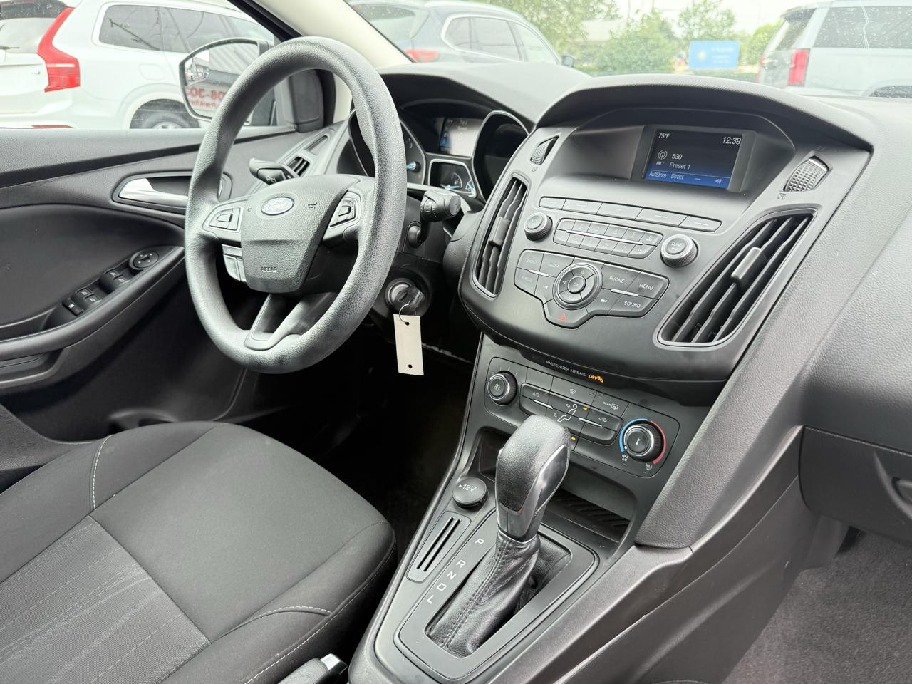 Ford Focus SE Sedan 2018