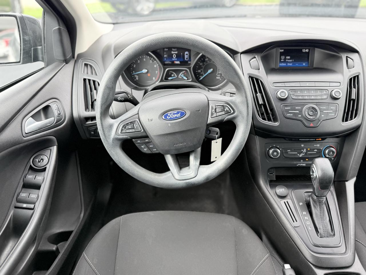 Ford Focus SE Sedan 2018