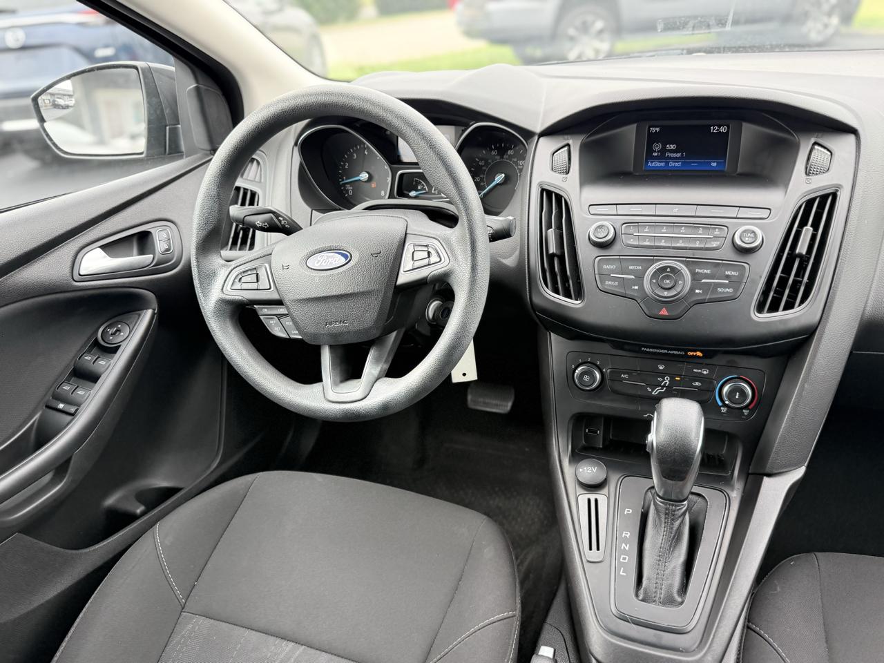 Ford Focus SE Sedan 2018