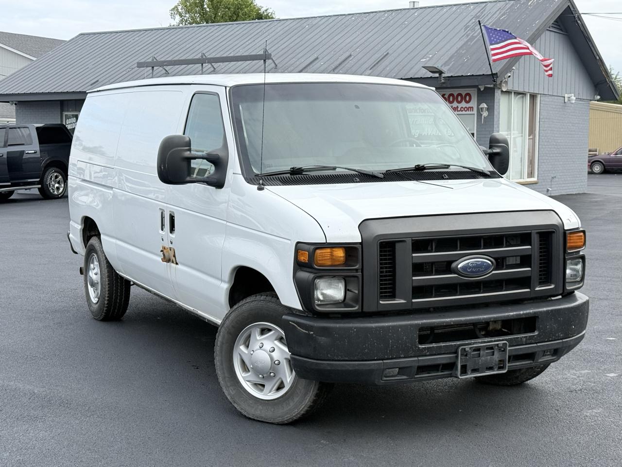 Ford Econoline Cargo Van E-350 Super Duty Recreational 2011