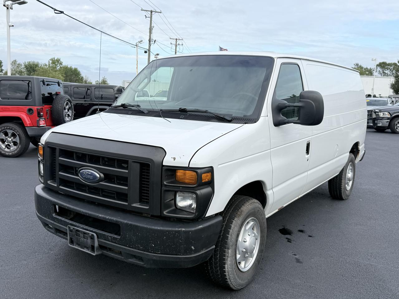 Ford Econoline Cargo Van E-350 Super Duty Recreational 2011