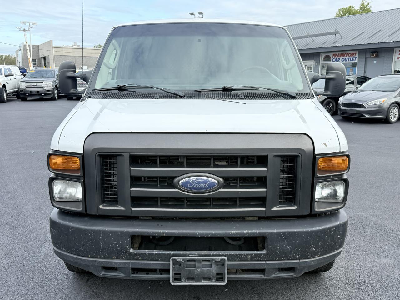 Ford Econoline Cargo Van E-350 Super Duty Recreational 2011