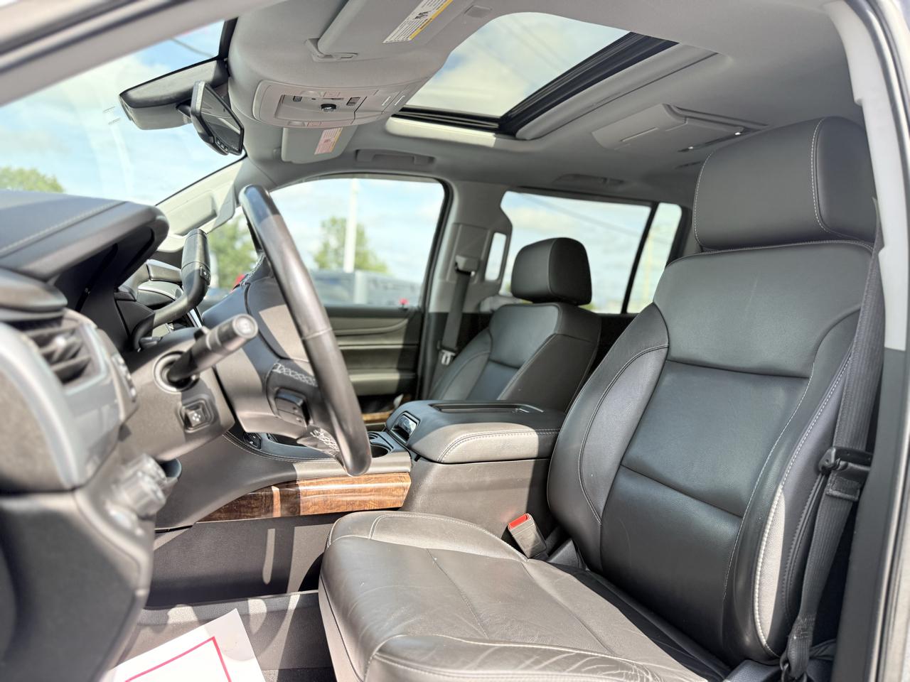 Chevrolet Suburban 4WD 4dr LT 2020