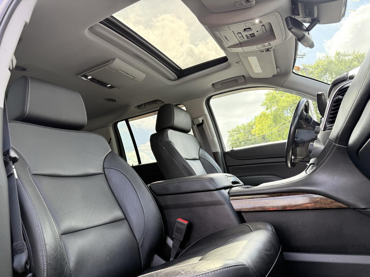 Chevrolet Suburban 4WD 4dr LT 2020