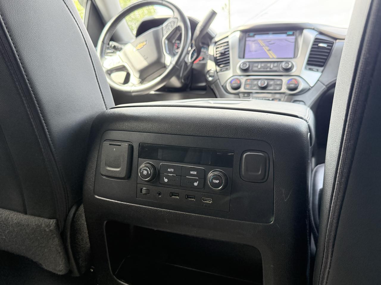 Chevrolet Suburban 4WD 4dr LT 2020