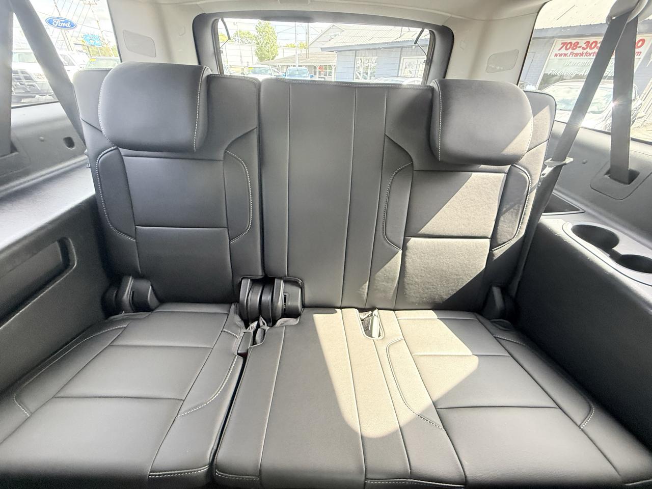 Chevrolet Suburban 4WD 4dr LT 2020