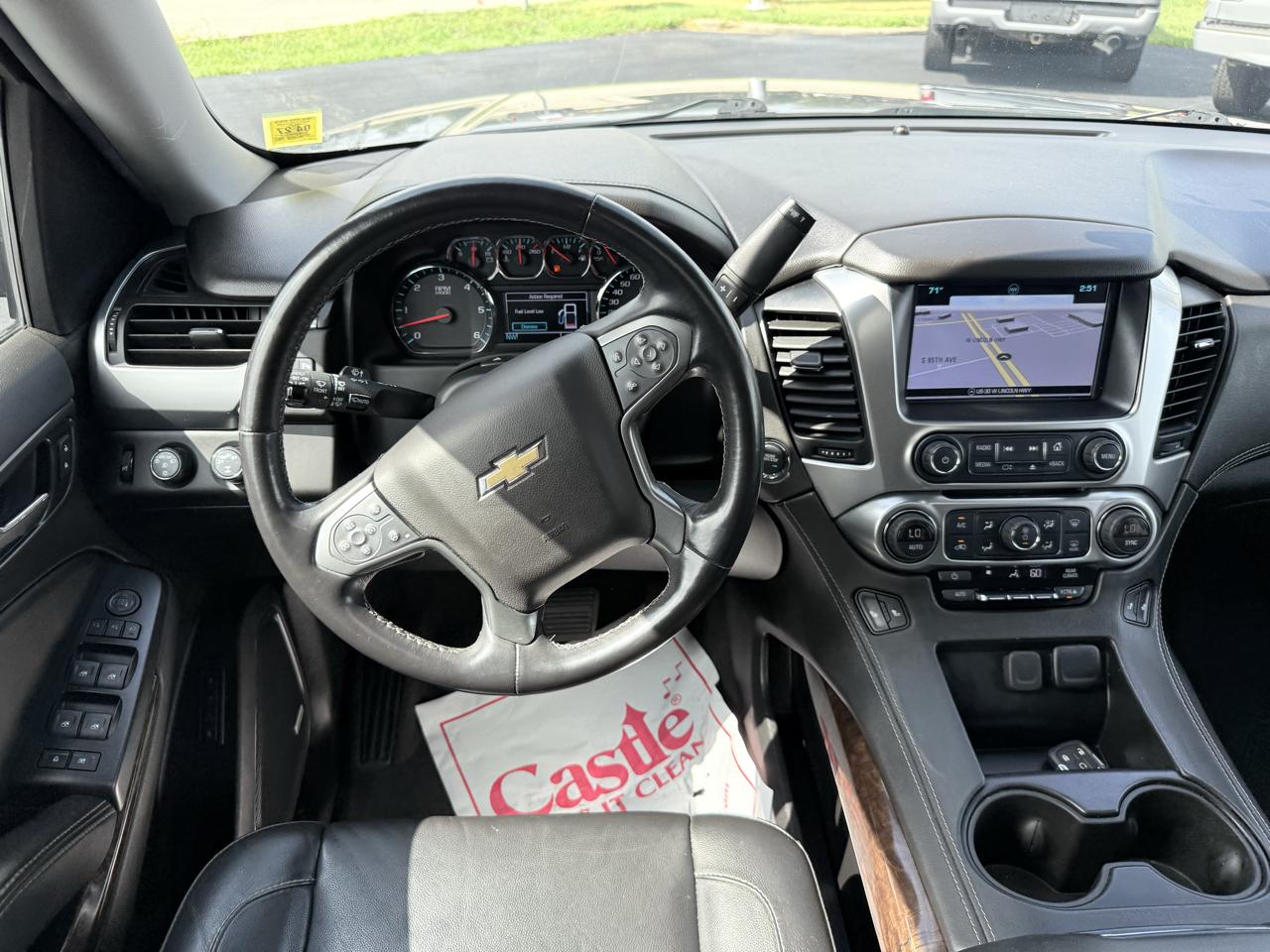 Chevrolet Suburban 4WD 4dr LT 2020