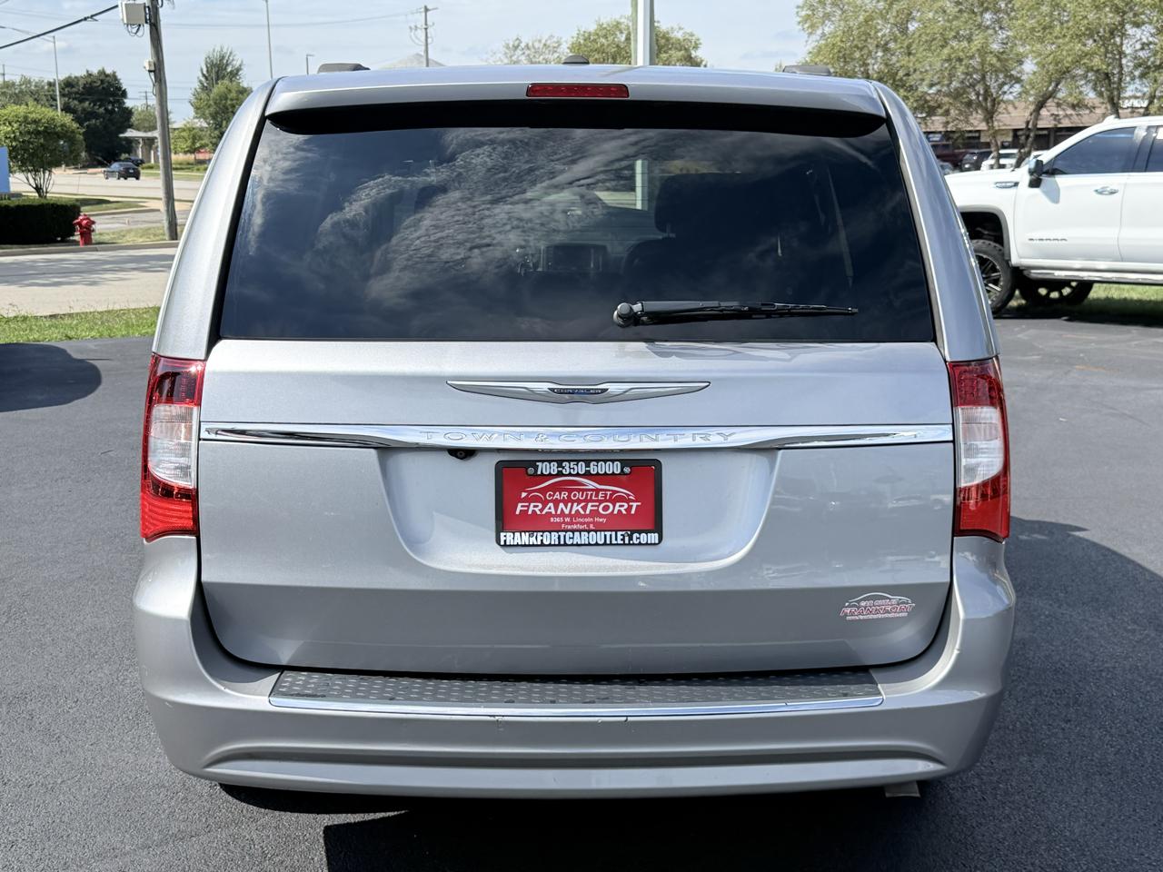 Chrysler Town & Country 4dr Wgn Touring 2016