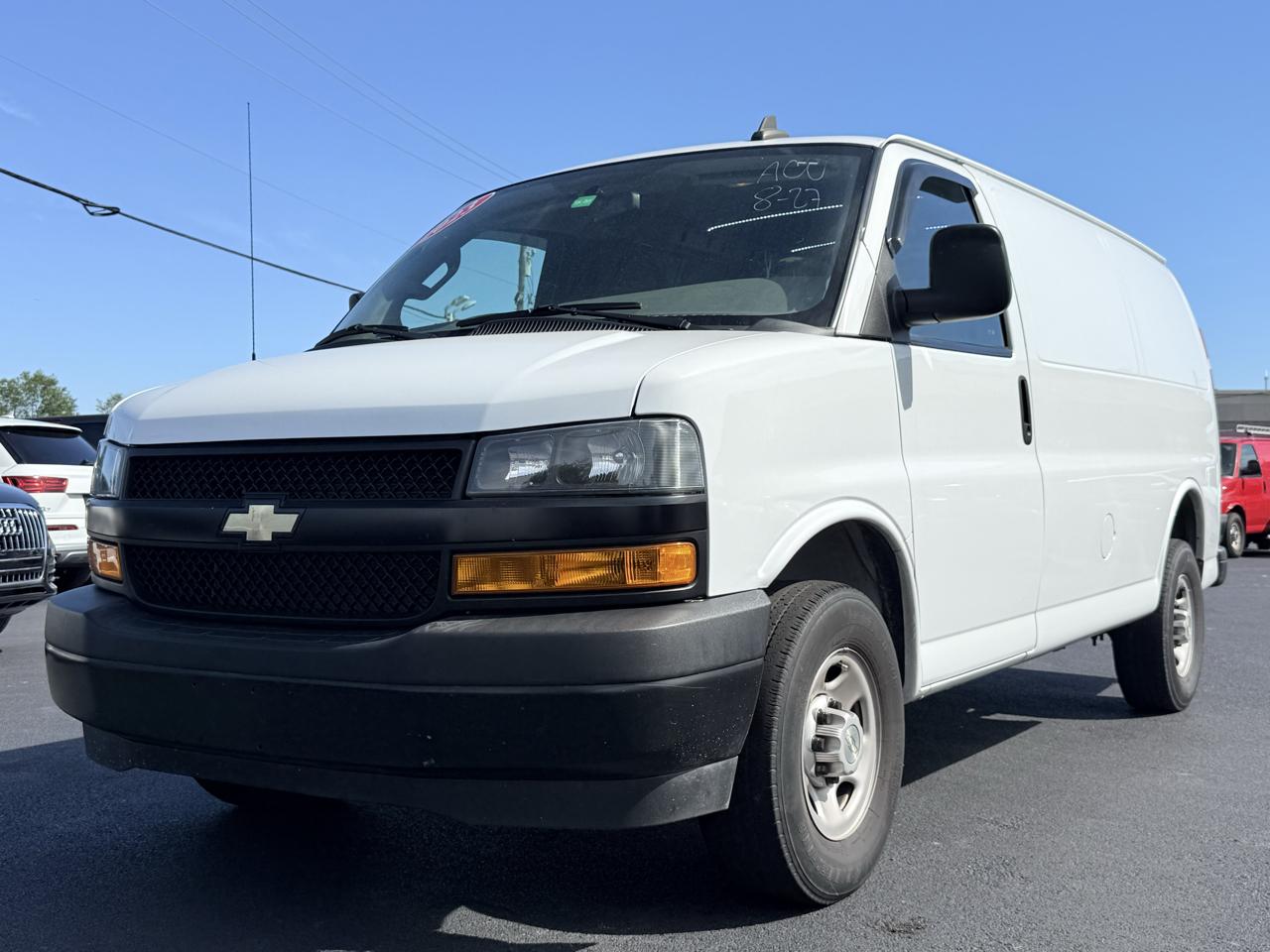 Chevrolet Express Cargo Van RWD 2500 135" 2023