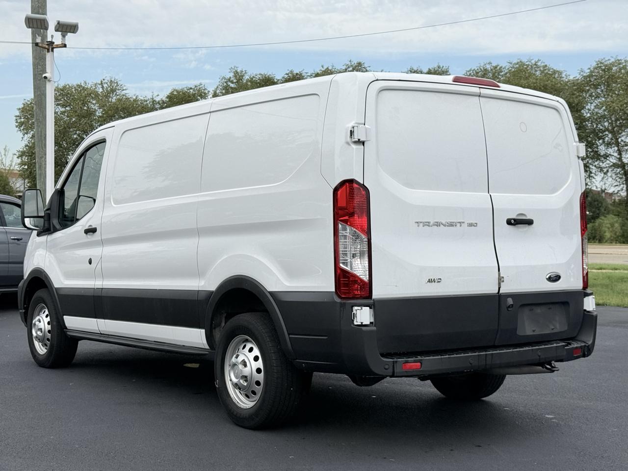 Ford Transit Cargo Van T-150 130" Low Rf 8670 GVWR AWD 2022