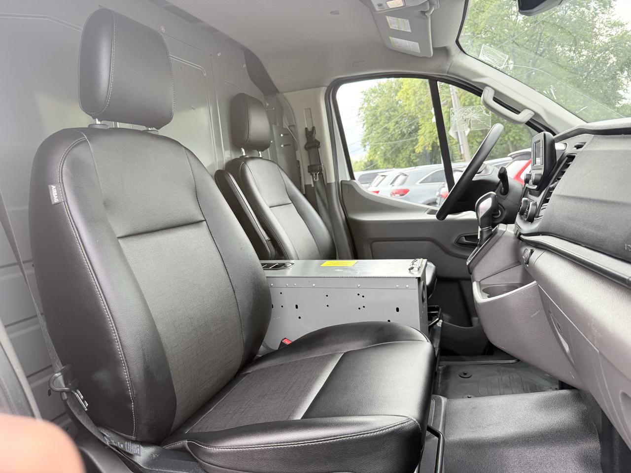 Ford Transit Cargo Van T-150 130" Low Rf 8670 GVWR AWD 2022