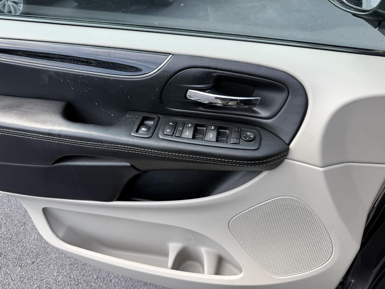 Dodge Grand Caravan SXT Wagon 2017