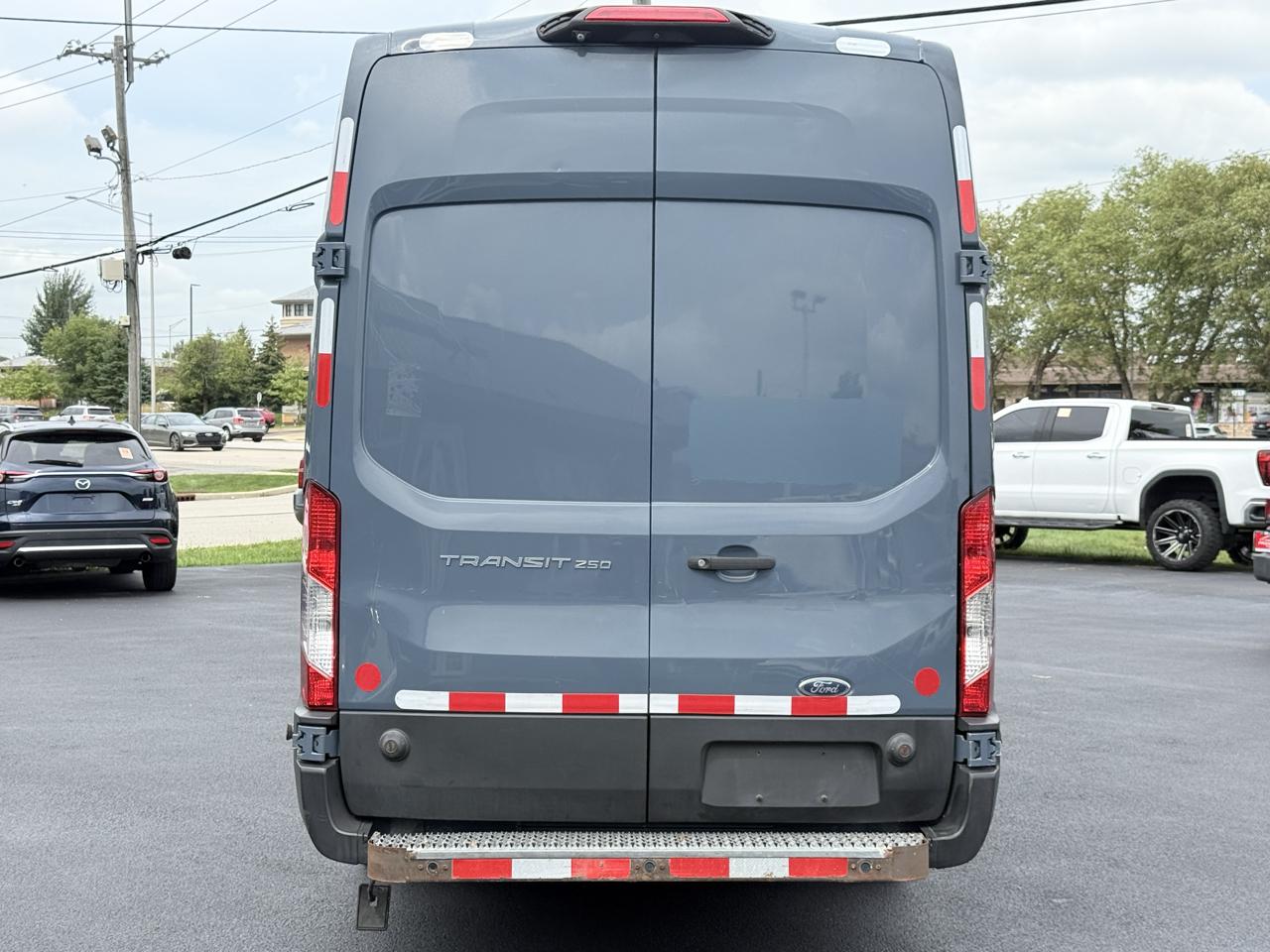Ford Transit Van T-250 148" EL Hi Rf 9000 GVWR Sliding RH Dr 2019