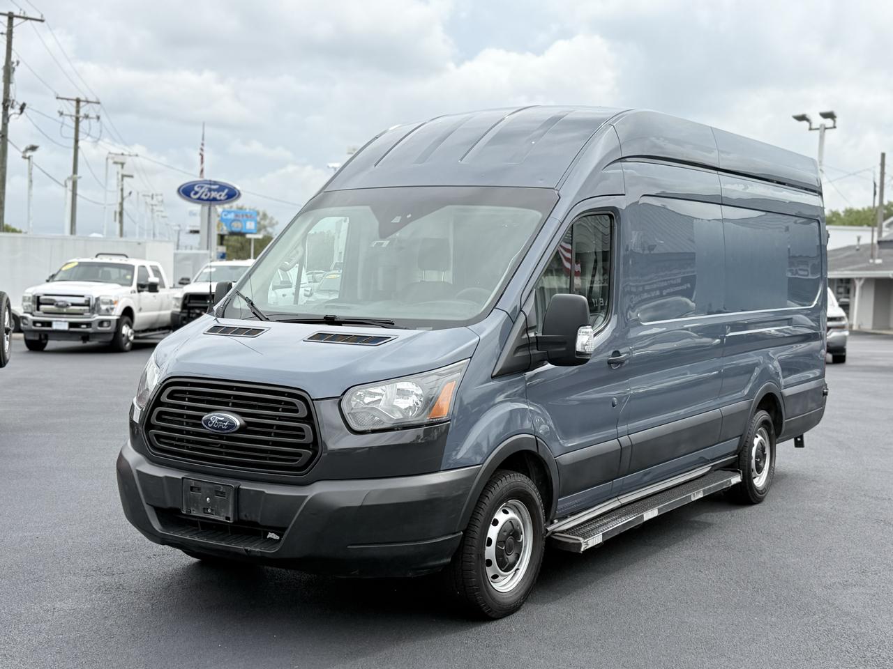 Ford Transit Van T-250 148" EL Hi Rf 9000 GVWR Sliding RH Dr 2019