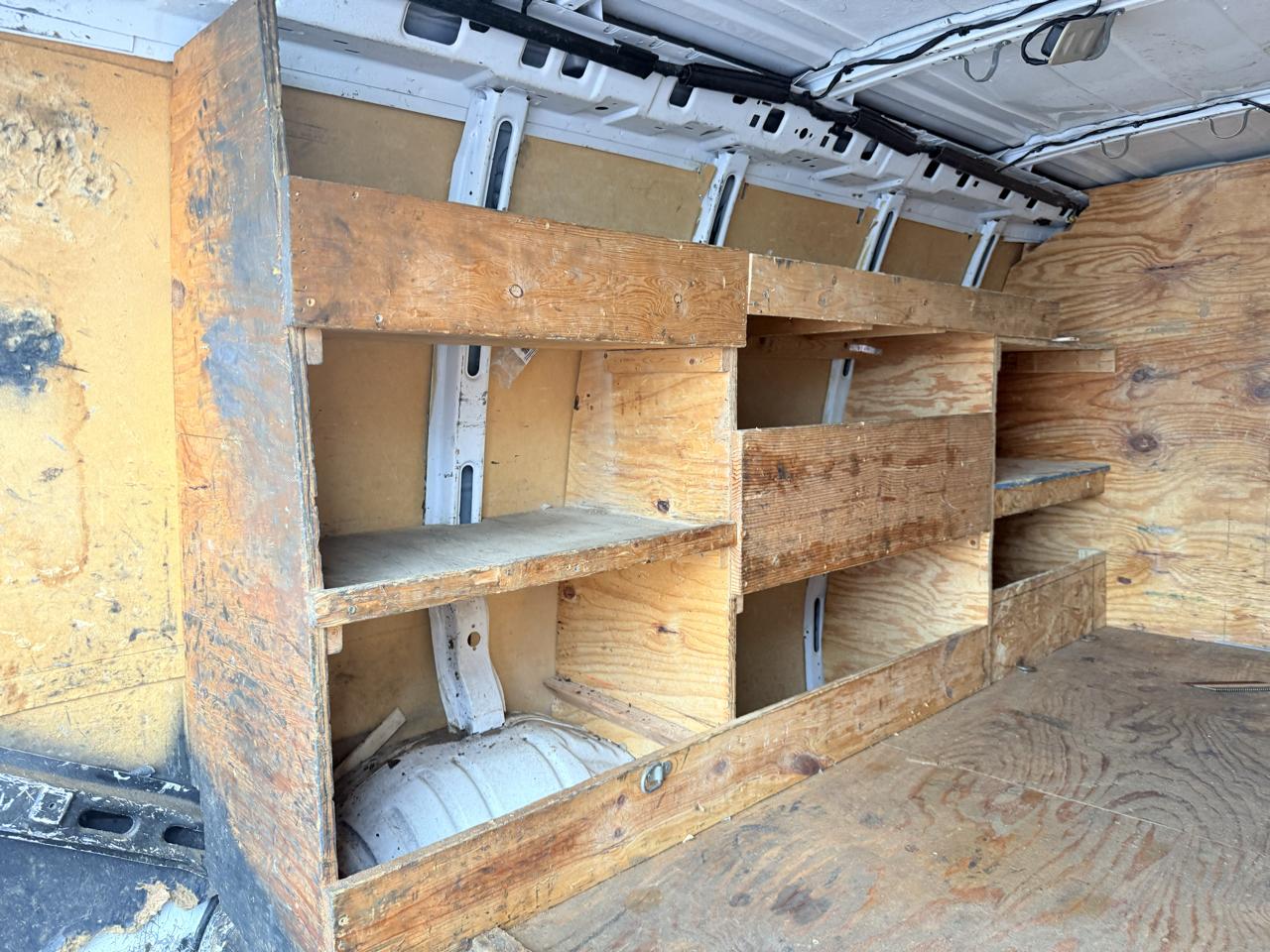 Chevrolet Express Cargo Van RWD 3500 135" 2016