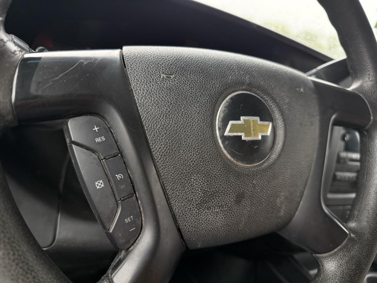 Chevrolet Express Cargo Van RWD 3500 135" 2016