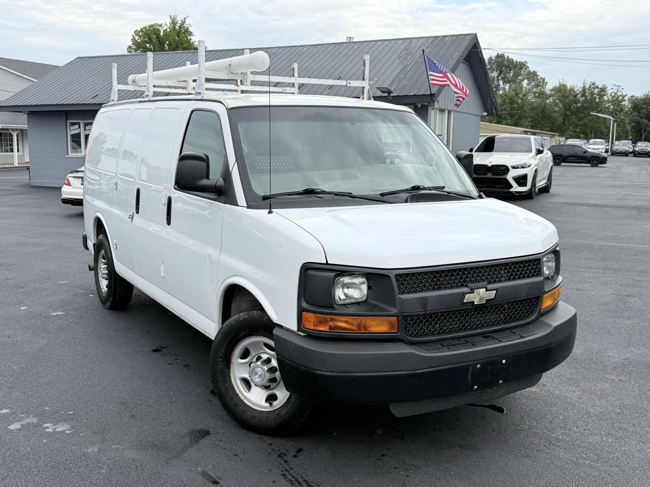 Chevrolet Express Cargo Van RWD 2500 135" 2015