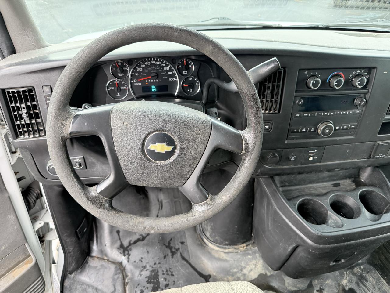 Chevrolet Express Cargo Van RWD 2500 135" 2015