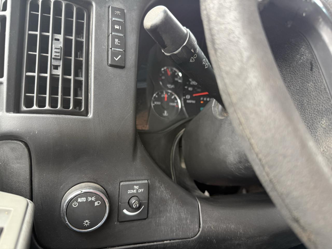 Chevrolet Express Cargo Van RWD 2500 135" 2015