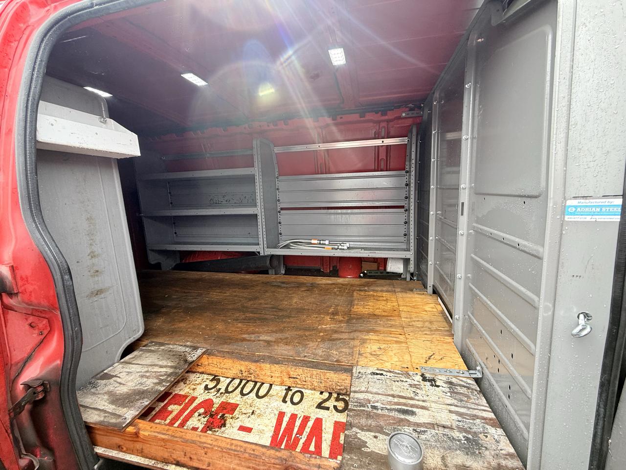 GMC Savana Cargo Van RWD 3500 135" 2019