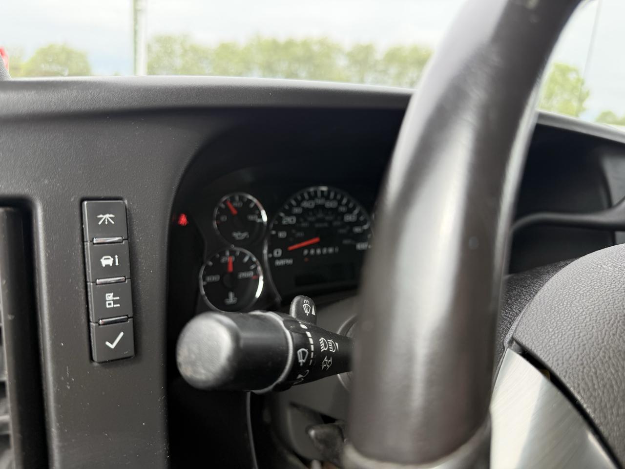 GMC Savana Cargo Van RWD 3500 135" 2019