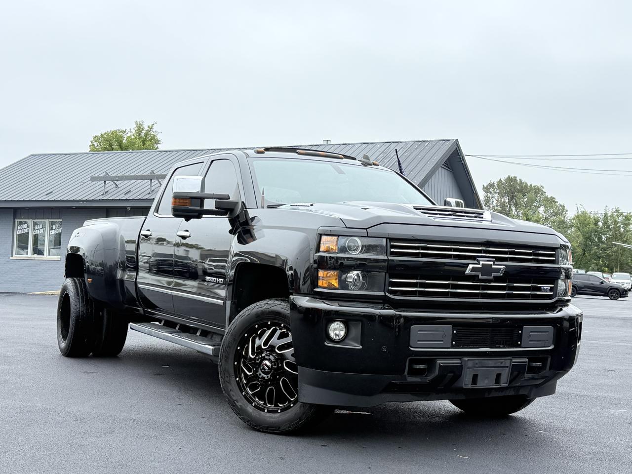 2018 Chevrolet Silverado 3500HD 4WD Crew Cab 167.7" LTZ