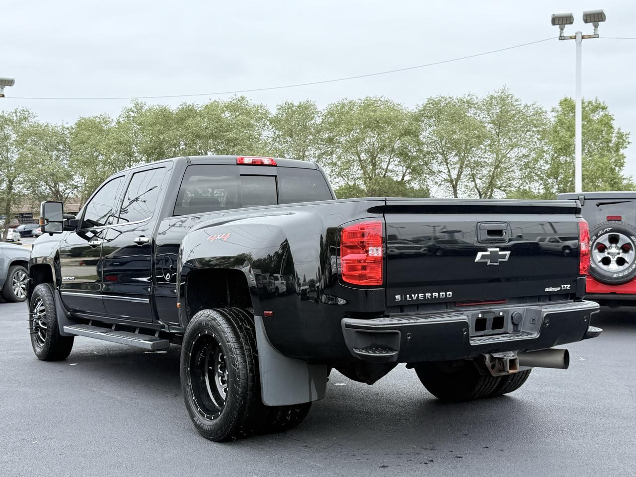 Chevrolet Silverado 3500HD 4WD Crew Cab 167.7" LTZ 2018