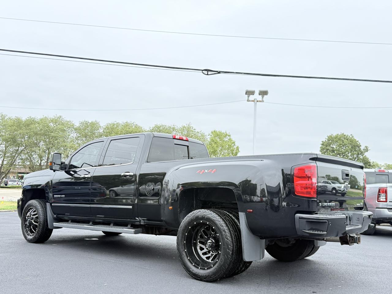 Chevrolet Silverado 3500HD 4WD Crew Cab 167.7" LTZ 2018
